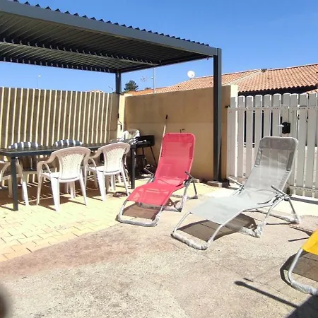 Rouge A La Climatisation Dans Toutes Les Pieces Tatil Evi *